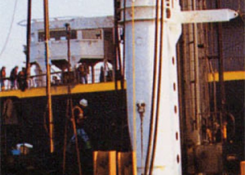 IHC hydraulic hammer