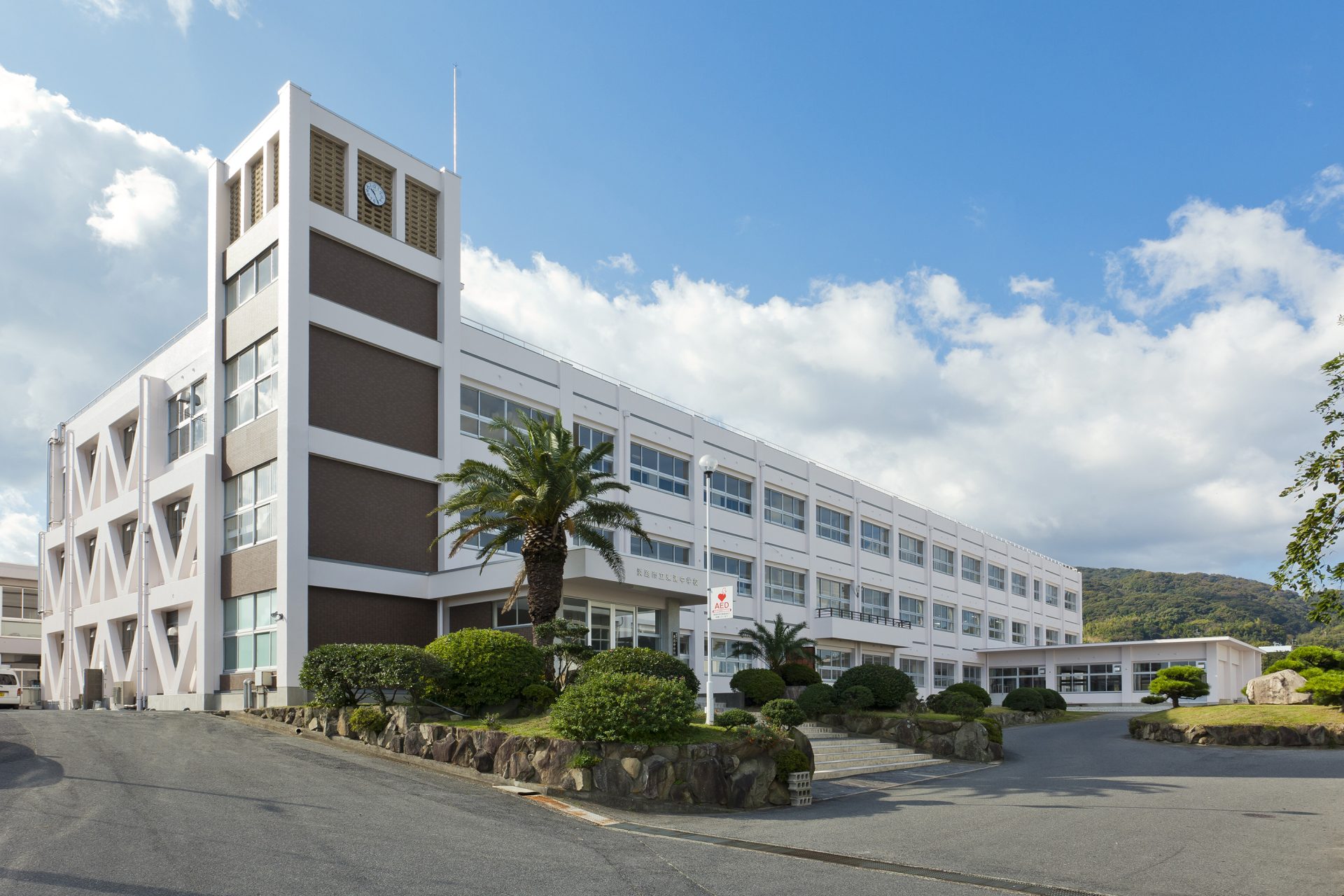 Awaji City Higashiura Junior High School Seismic Reinforcement Major Remodeling Work