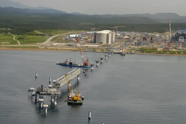 桟橋構築 ｜ 株式会社森長組