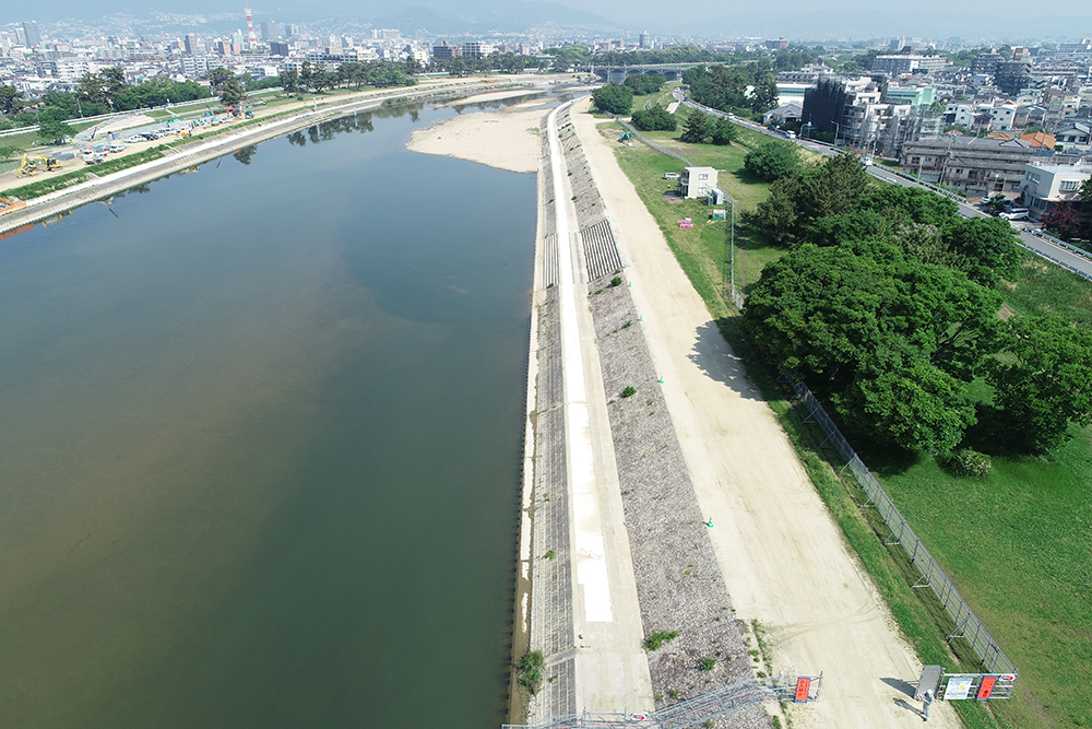 （二）武庫川水系武庫川  潮止矢板圧入工事（大島工区）